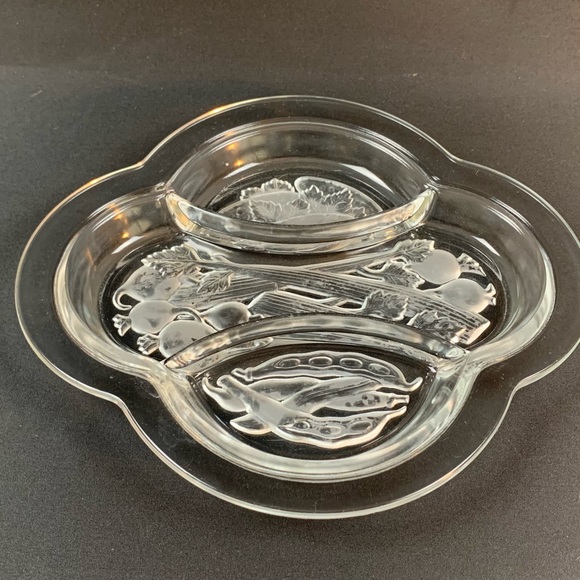 VTG Intaglio Frosted Clear Glass 3 Section Vegetable Relish Dish Serving Tray - Picture 4 of 6